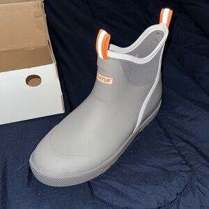 Size 12 men’s xtratuf